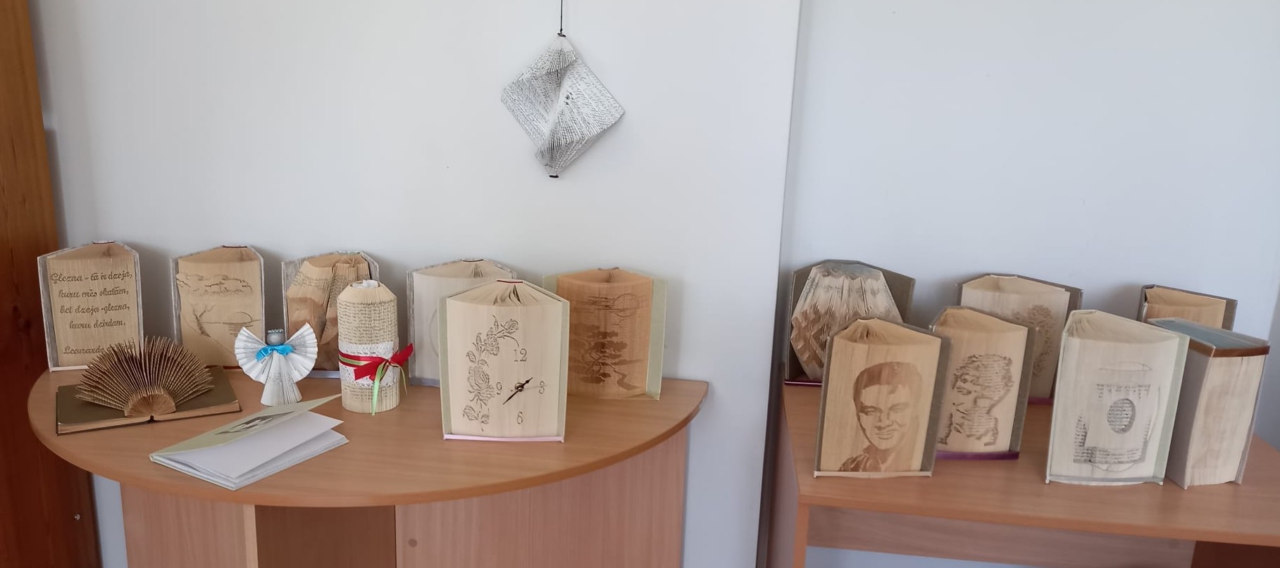 Dundagas bibliotēkā