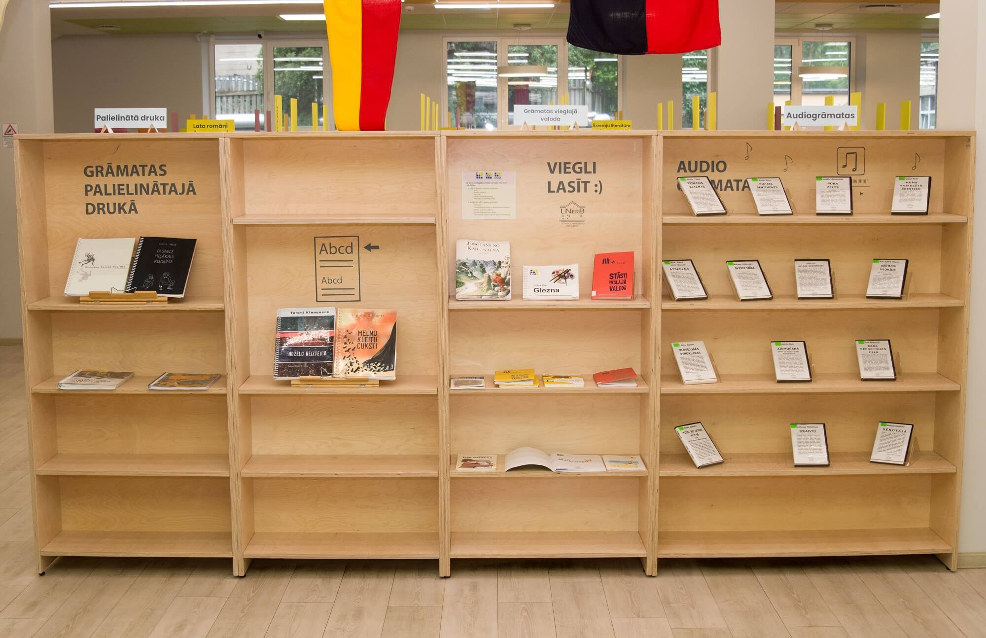 Pielāgotā literatūra bibliotēkā